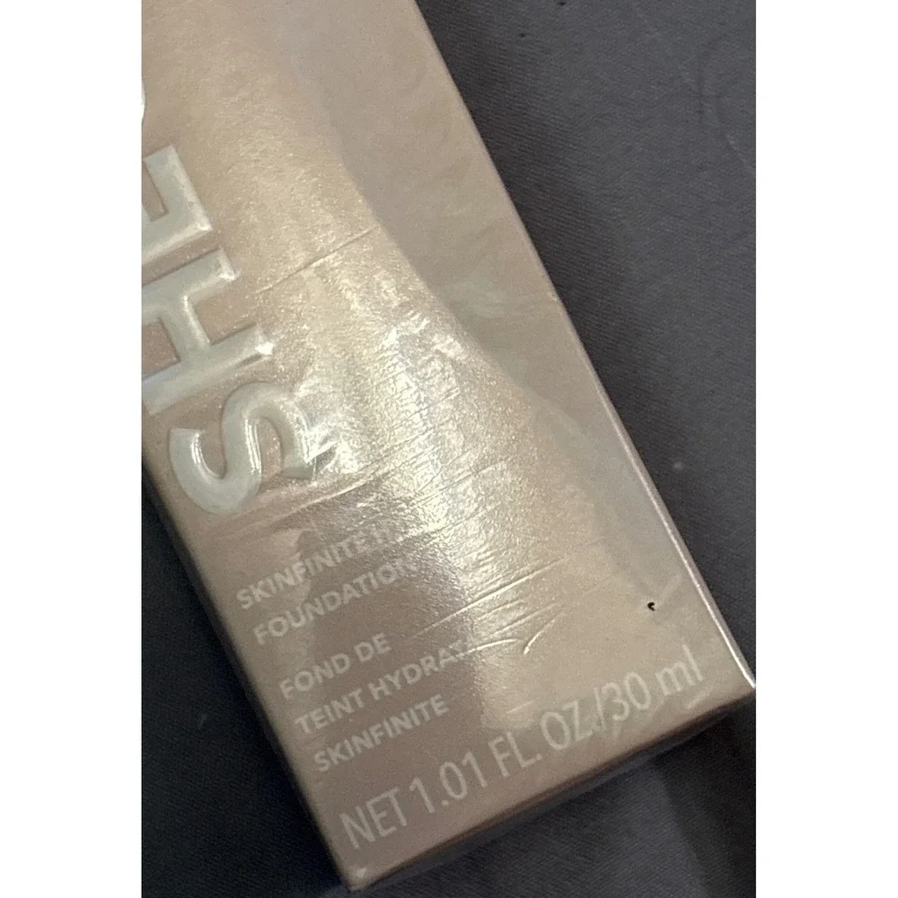 NEW‎ Sheglam Skinfinite Hydrating Foundation, Wheat